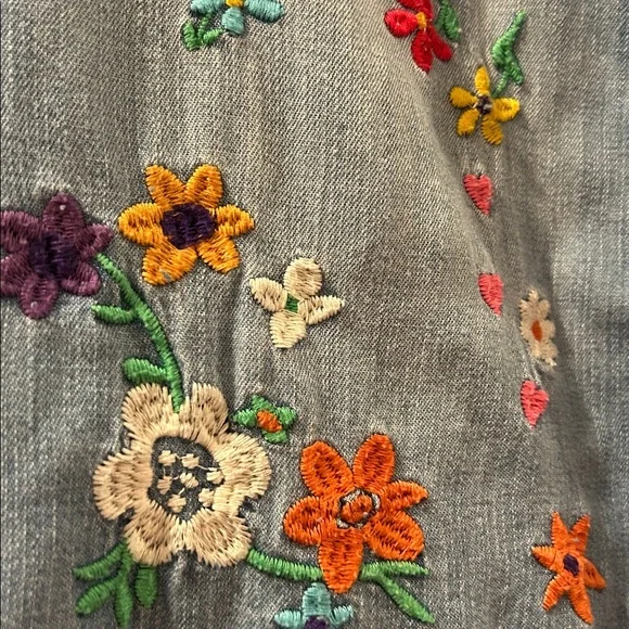 Billy T heavily Embroidered Denim Shirt. Flower power hippie vibe.  Small. - Picture 4 of 8